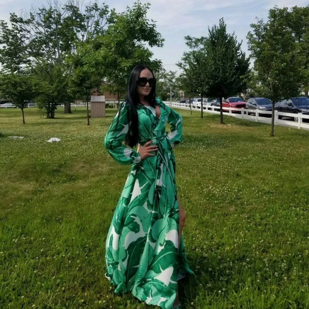 JustMila satin dress size xs. - Picture 2 of 5